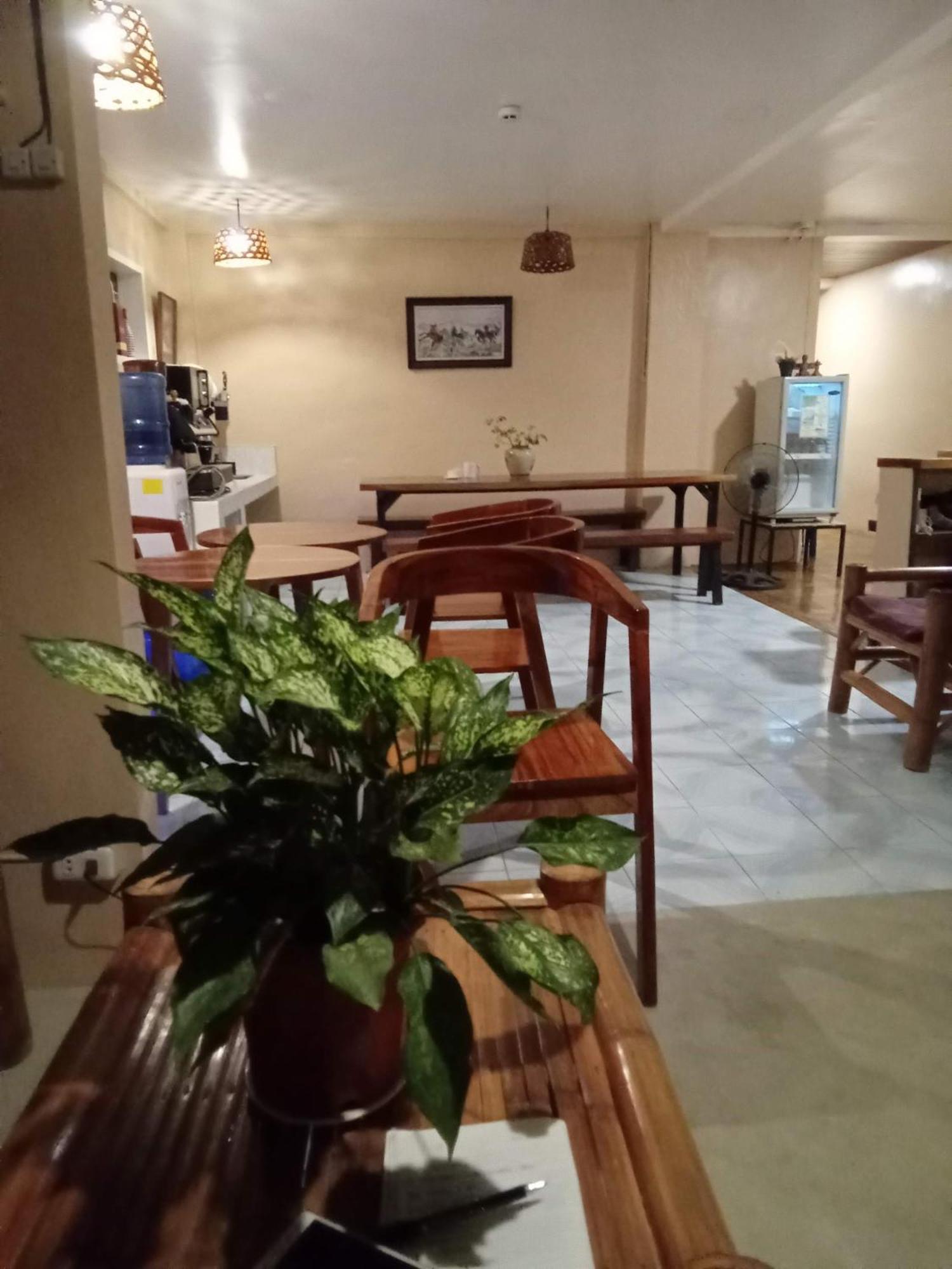 מואלבואל Laguno Hostel And Guest House מראה חיצוני תמונה