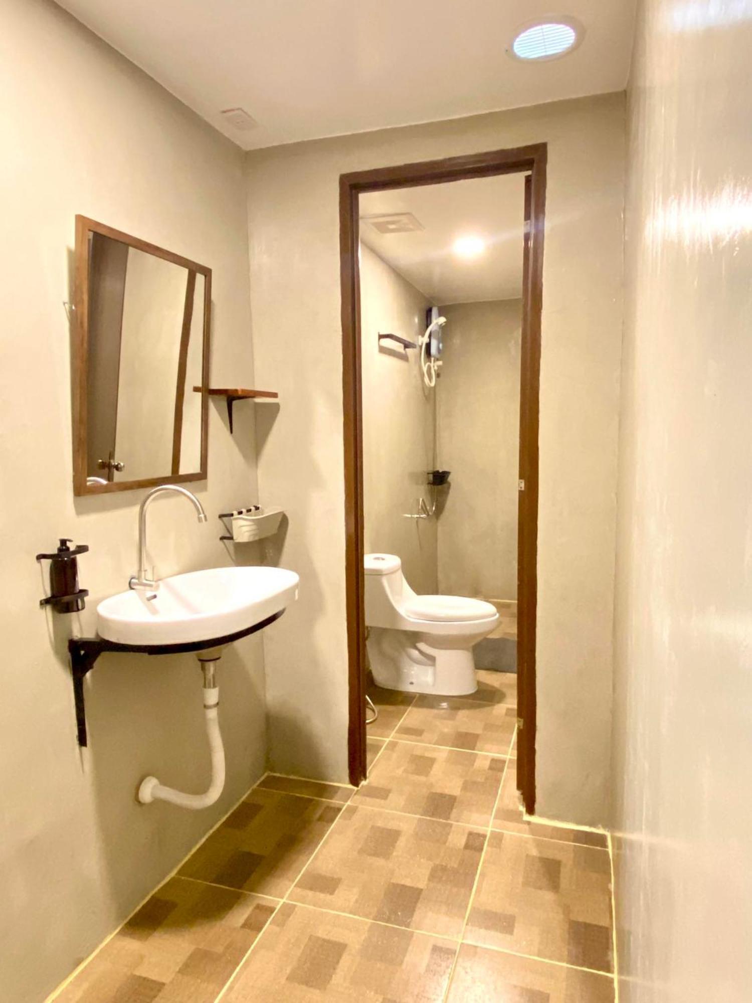 מואלבואל Laguno Hostel And Guest House מראה חיצוני תמונה